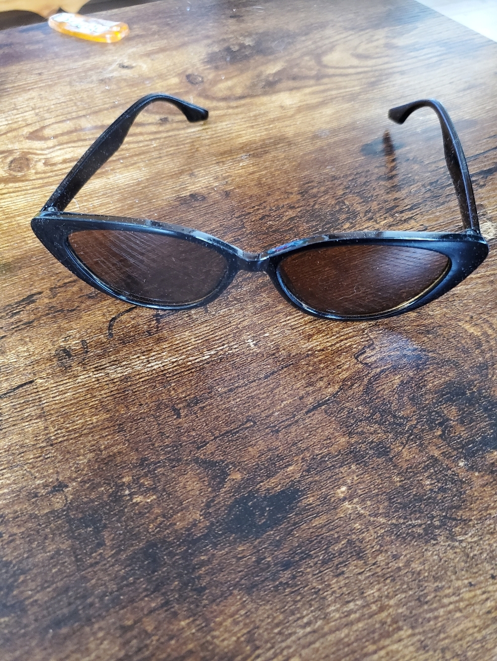 Black Cat-Eye Women's Sunglasses